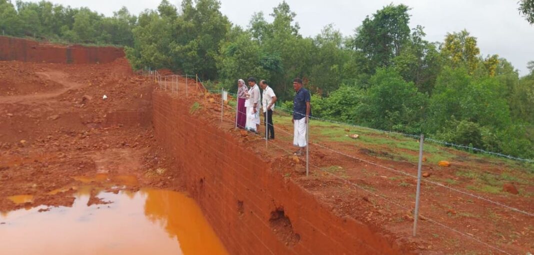 Vazhakkad Mudakozhi Mala